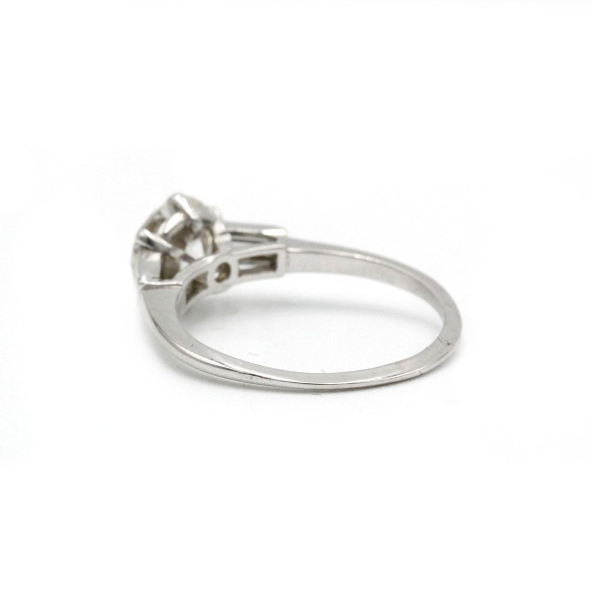 Bague - Or blanc et diamants - Castafiore