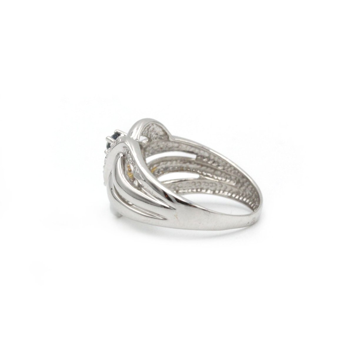Bague - Or blanc, saphirs et diamants - Castafiore