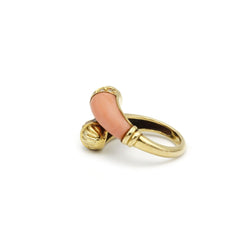 Bague - Or, Corail et diamants - Castafiore