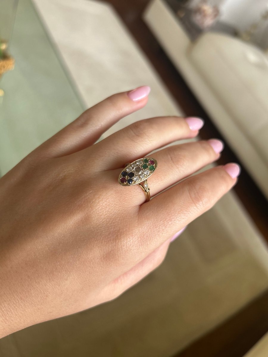 Bague - Or, diamants, émeraudes, saphirs et rubis. - Castafiore