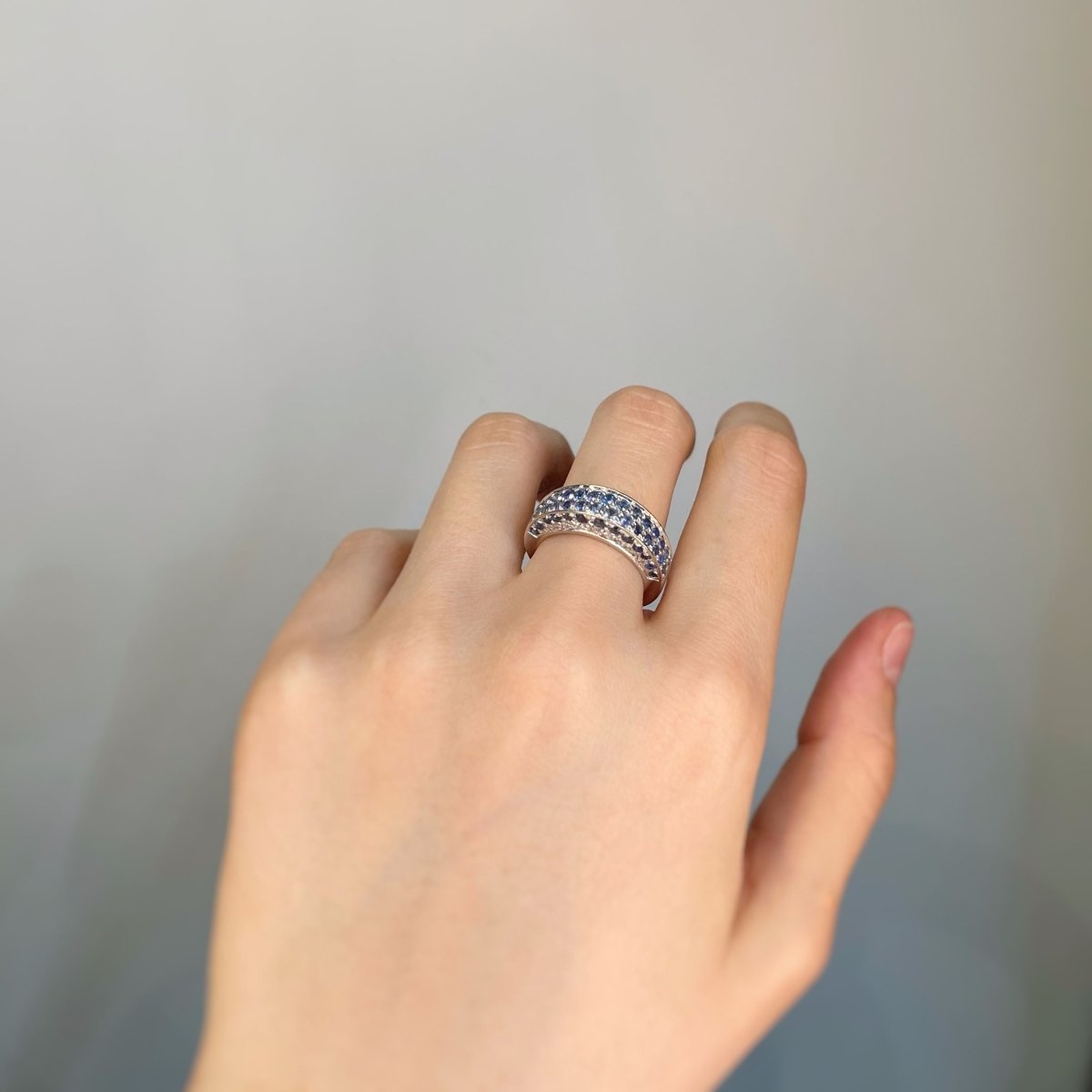 Bague - Or, Diamants et Saphirs