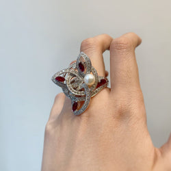 Bague - Or. diamants. rubis et perle - Castafiore