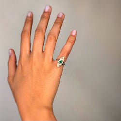 Bague - Or, Emeraude et Diamants - Castafiore