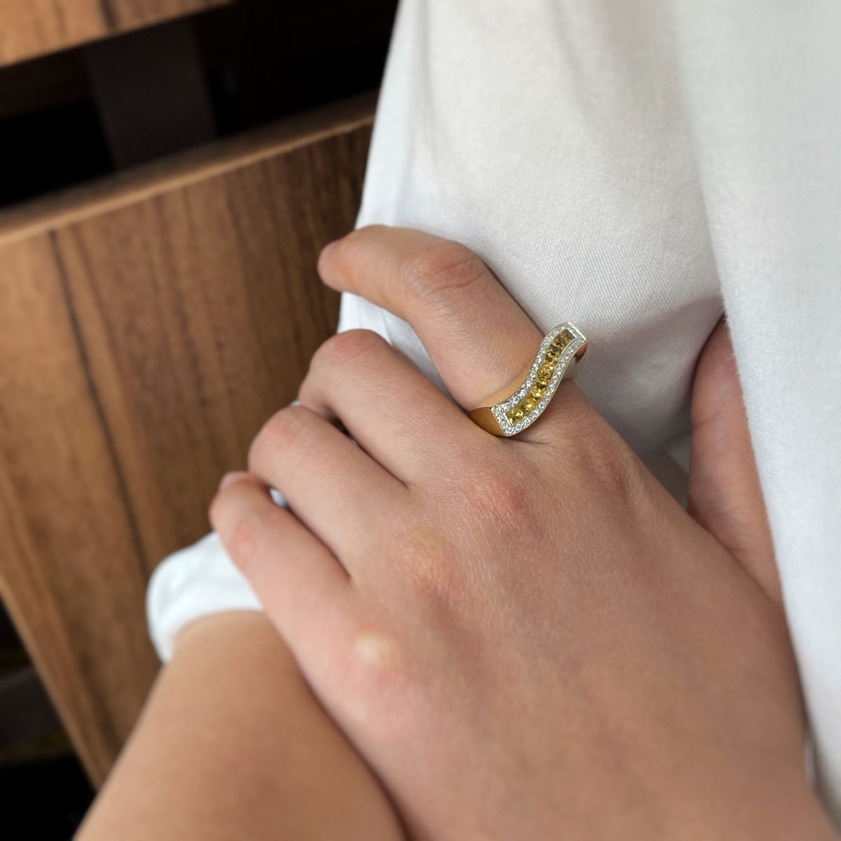 Bague - Or jaune, Diamants & Saphirs Jaunes - Castafiore