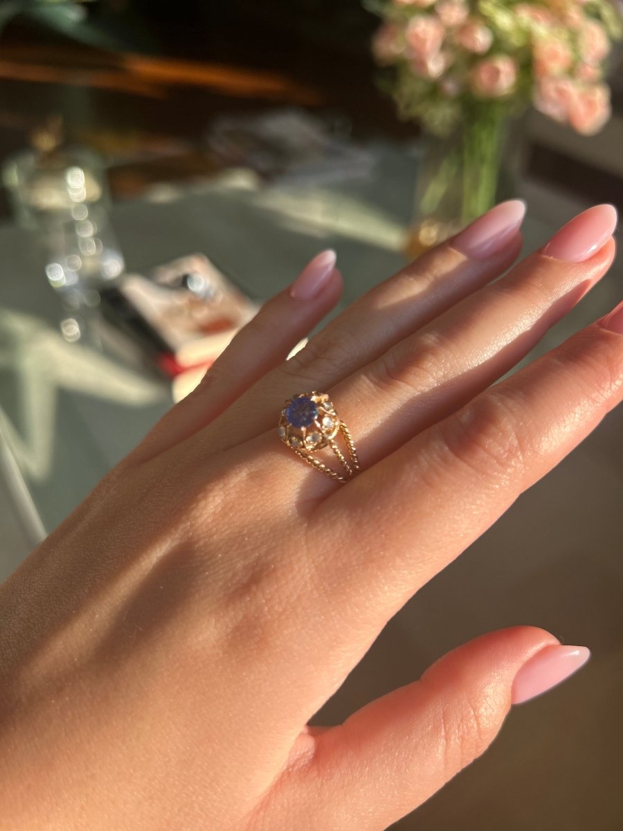 Bague - Or jaune, saphir et diamants - Castafiore