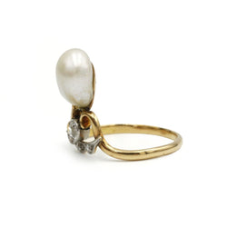 Bague - Or, perle et diamants - Castafiore