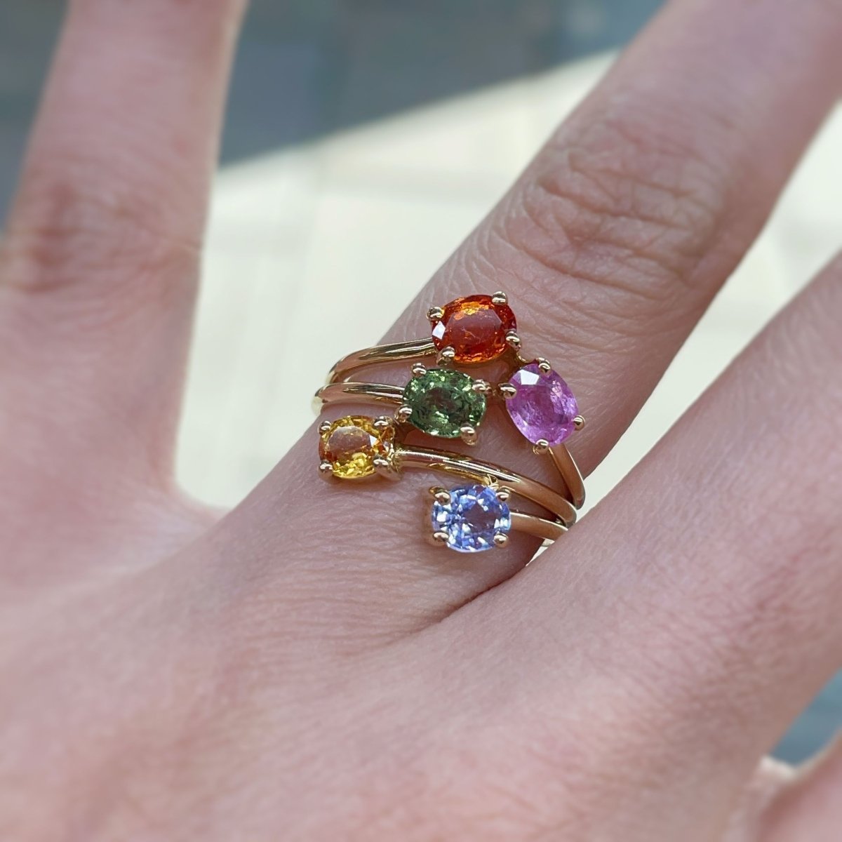 Bague - Or & Saphirs de Couleur - Castafiore