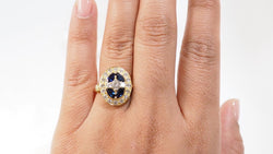 Bague ovale en or jaune, saphirs navette et diamants - Castafiore