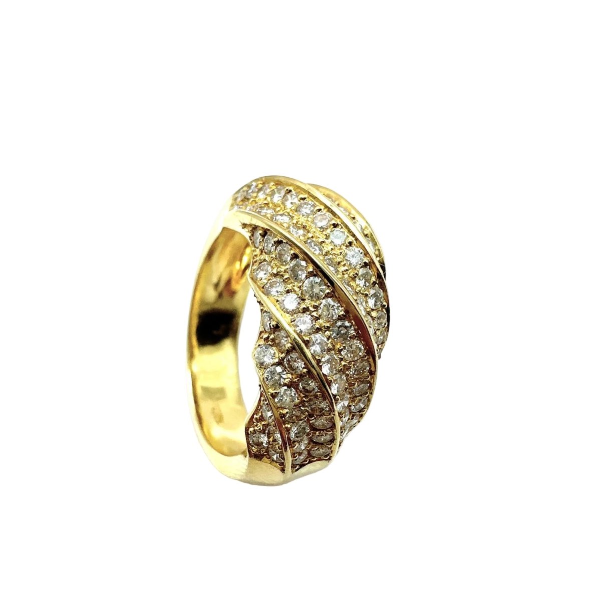 Bague Pavé en or jaune et diamant - Castafiore