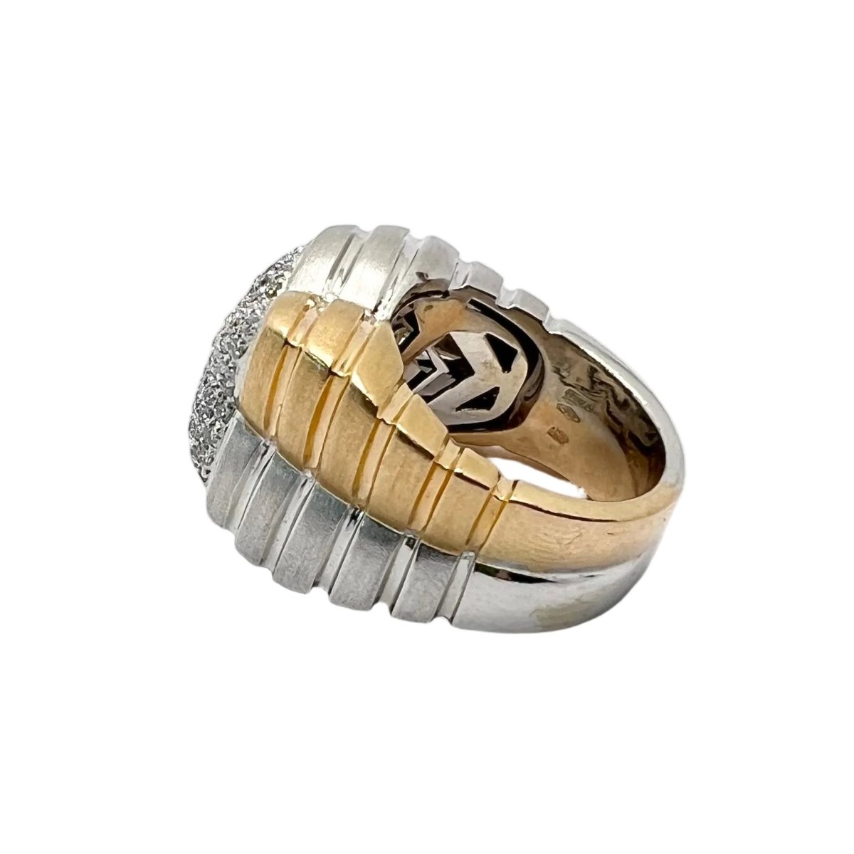 Bague Pavée BULGARI en or jaune, or blanc et diamants - Castafiore