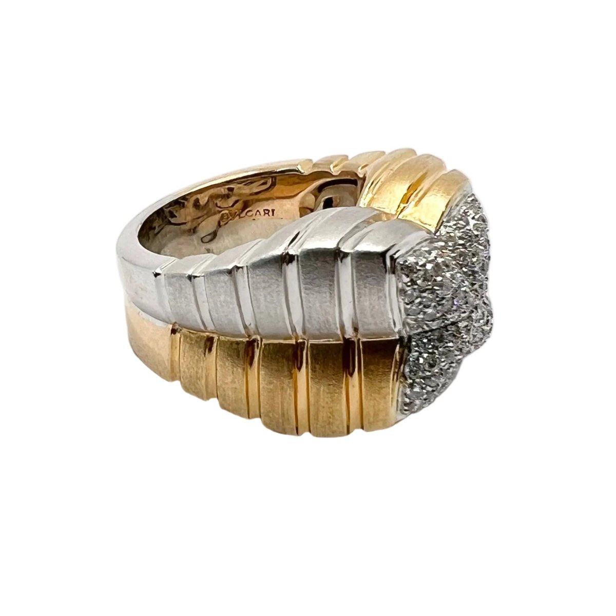 Bague Pavée BULGARI en or jaune, or blanc et diamants - Castafiore