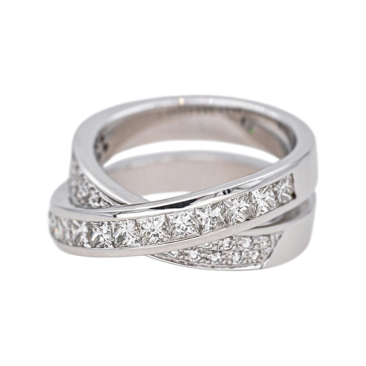 Bague Pavée en or blanc et diamants - Castafiore