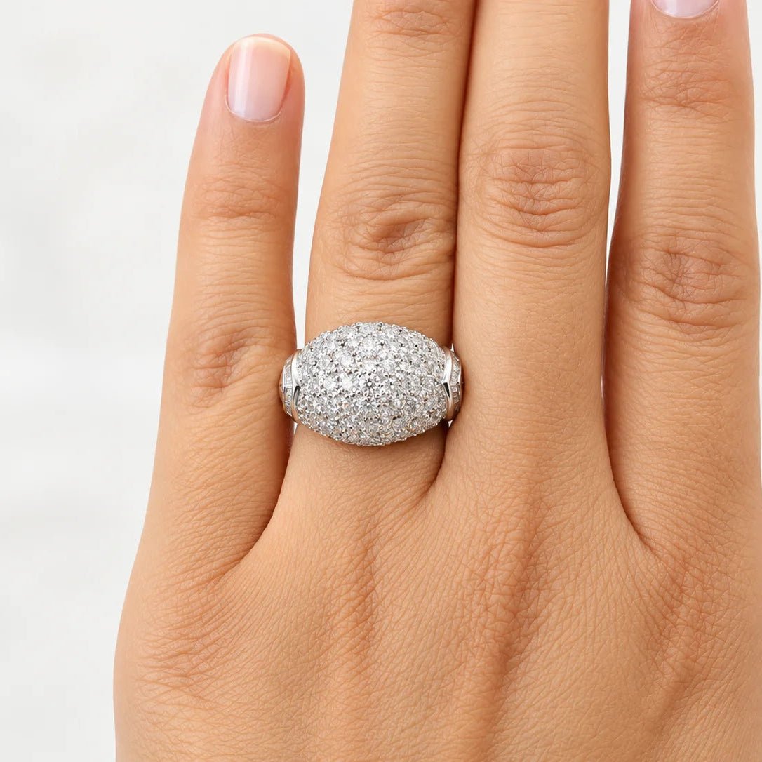 Bague Pavée en or blanc et diamants - Castafiore