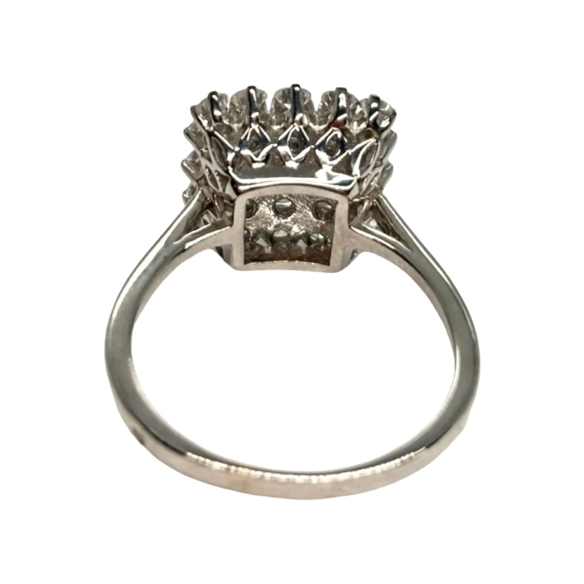 Bague Pavée en or blanc et diamants - Castafiore