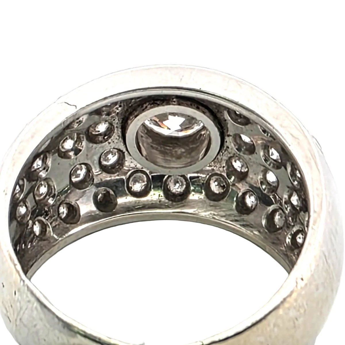 Bague Pavée en or blanc et diamants - Castafiore