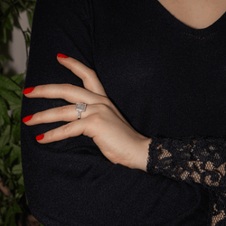 Bague Pavée en or blanc et diamants - Castafiore