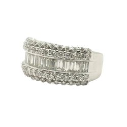Bague Pavée en or blanc et diamants - Castafiore