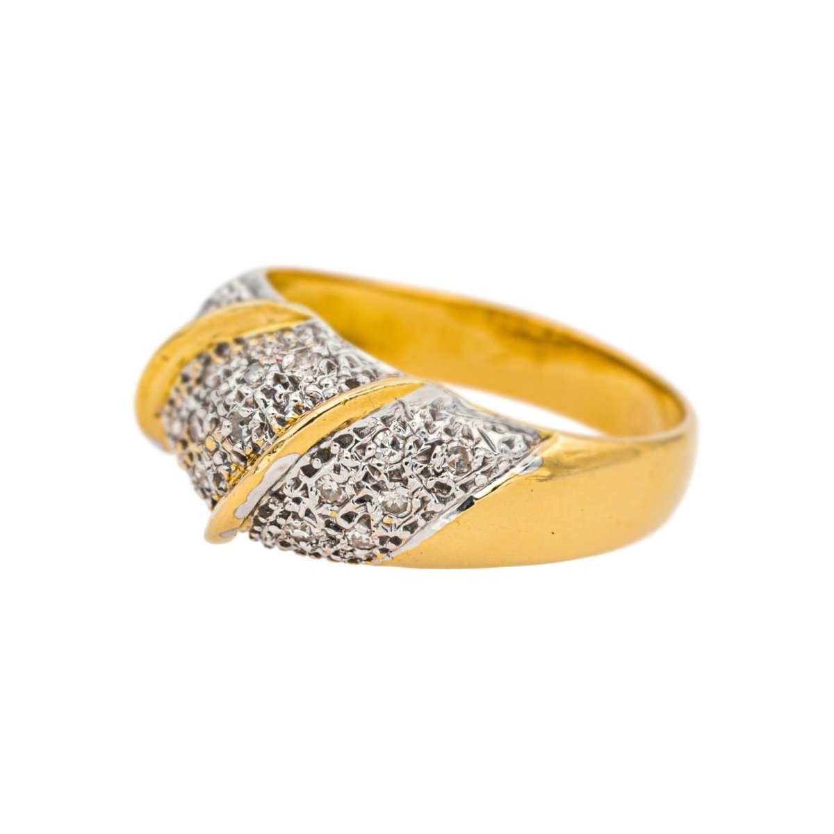 Bague Pavée en or blanc, or jaune et diamants - Castafiore