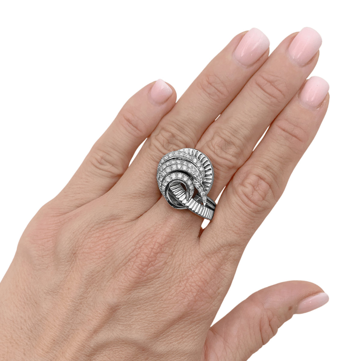 Bague Pavée en or blanc, platine et diamants - Castafiore