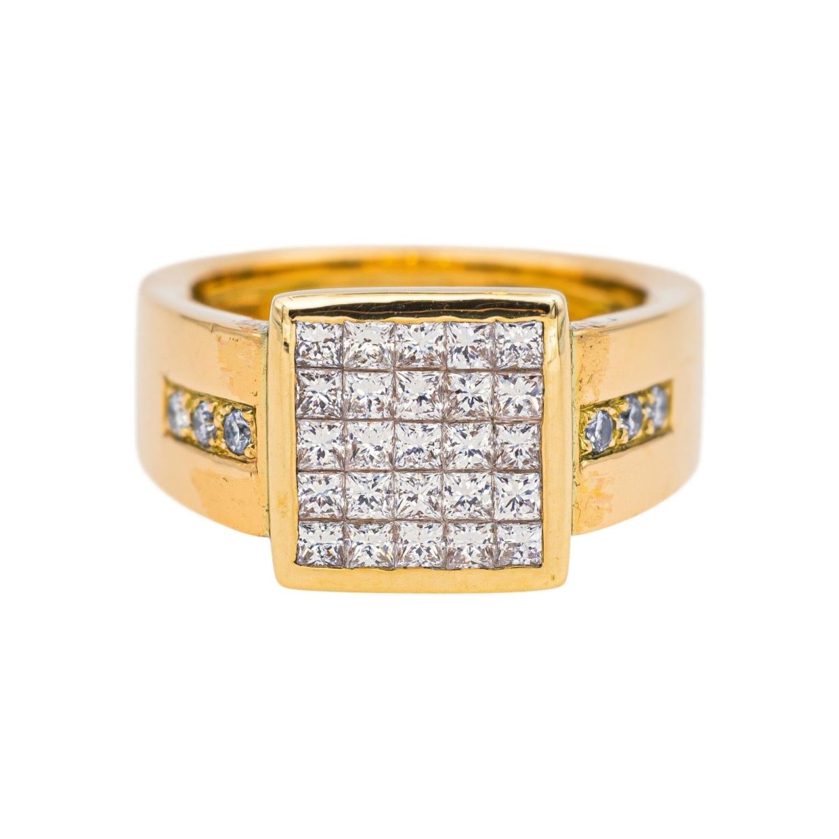 Bague Pavée en or jaune et diamant - Castafiore
