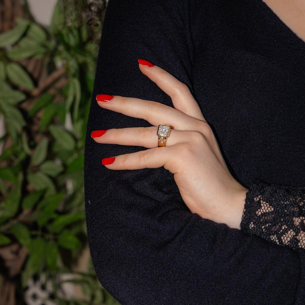 Bague Pavée en or jaune et diamant - Castafiore