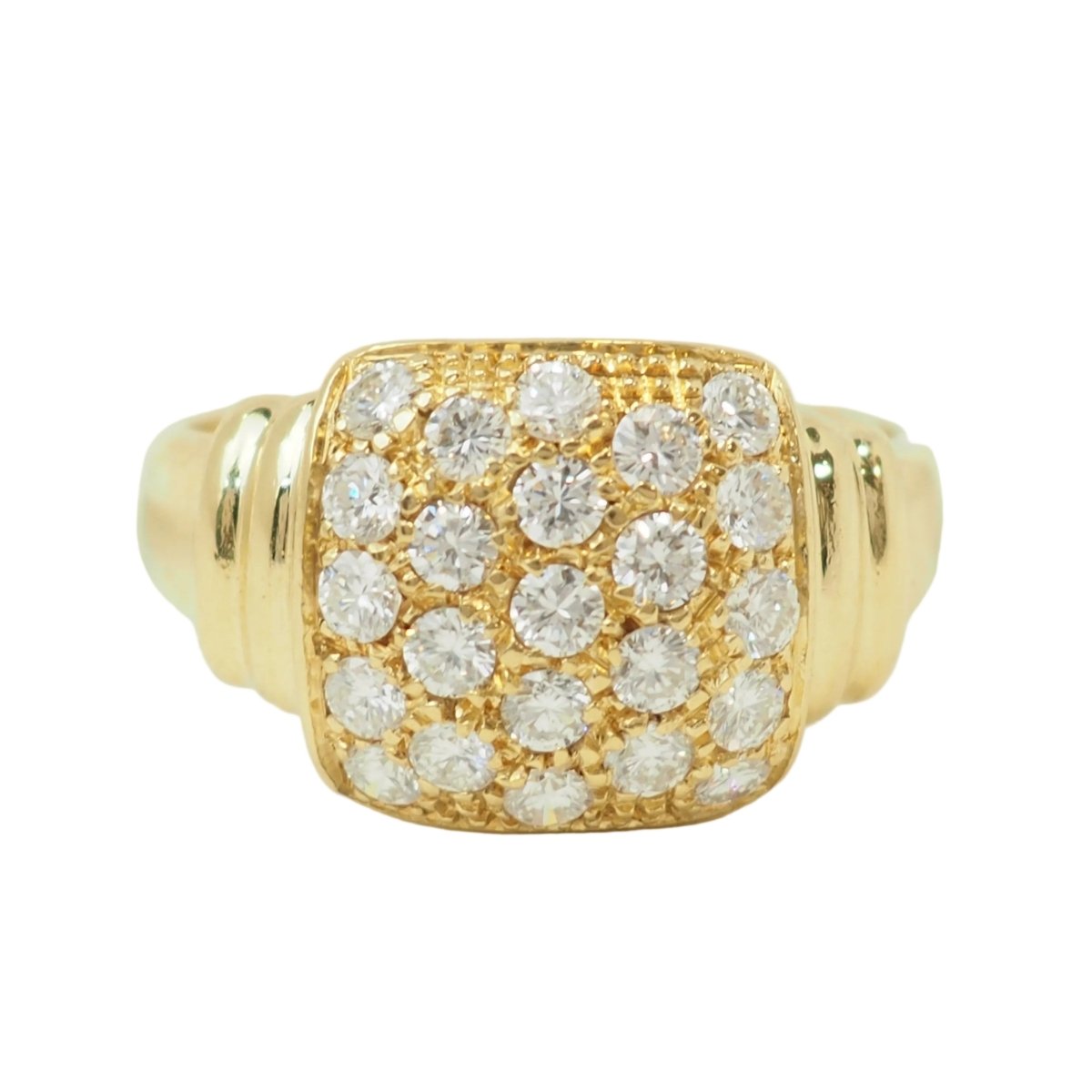 Bague Pavée en or jaune et diamants - Castafiore