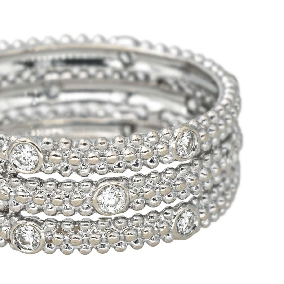Bague Pavée MAUBOUSSIN "Le Premier Jour" en or blanc et diamants - Castafiore