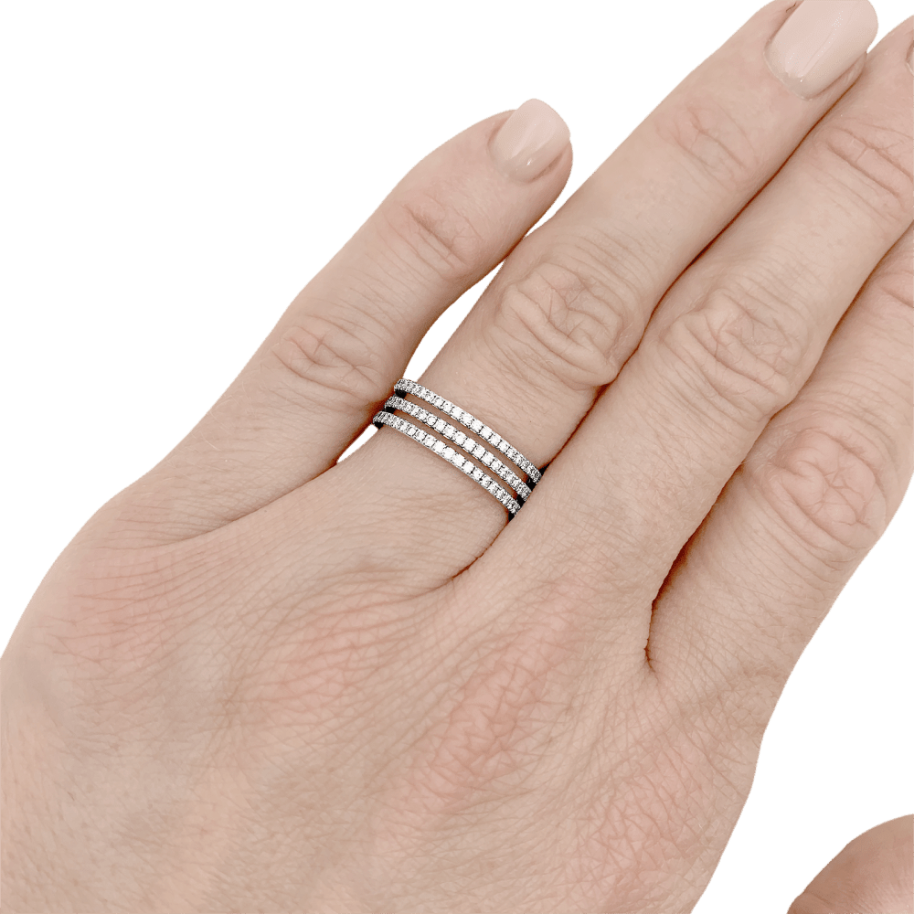 Bague Pavée MESSIKA "Gatsby" en or blanc et diamants - Castafiore