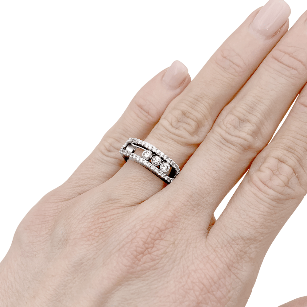 Bague Pavée MESSIKA "Mode Pavé" en or blanc et diamants - Castafiore