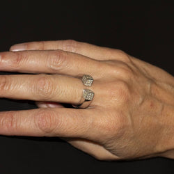 Bague Paveé SQUARE en or et diamants - Castafiore