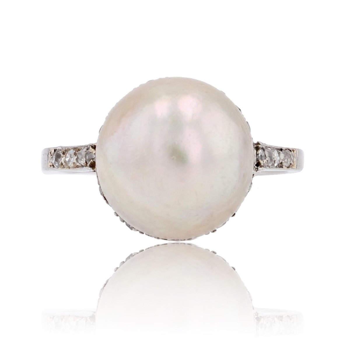 Bague perle Mabé et diamants en platine - Castafiore