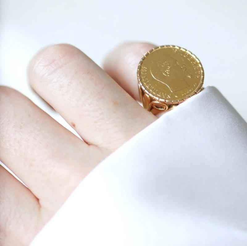 Napoleon III Coin Signet Ring in Yellow Gold – Castafiore