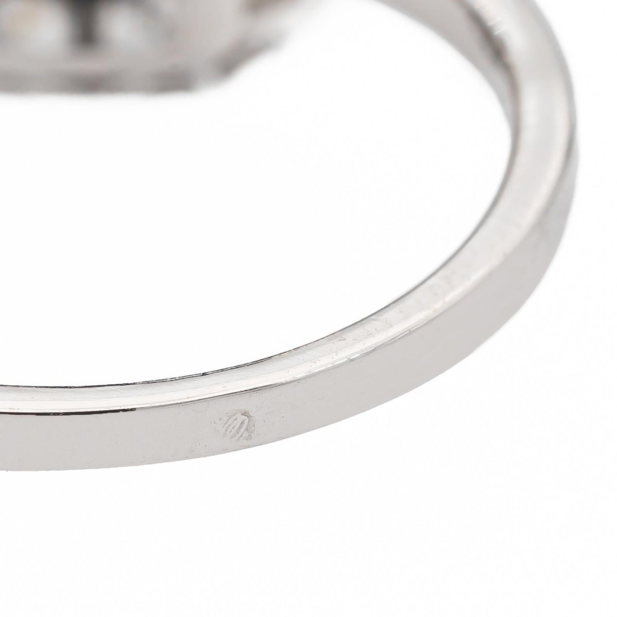 Bague Platine Saphir - Castafiore