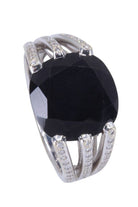 Bague POIRAY, "FIL" en or blanc, onyx et diamant - Castafiore