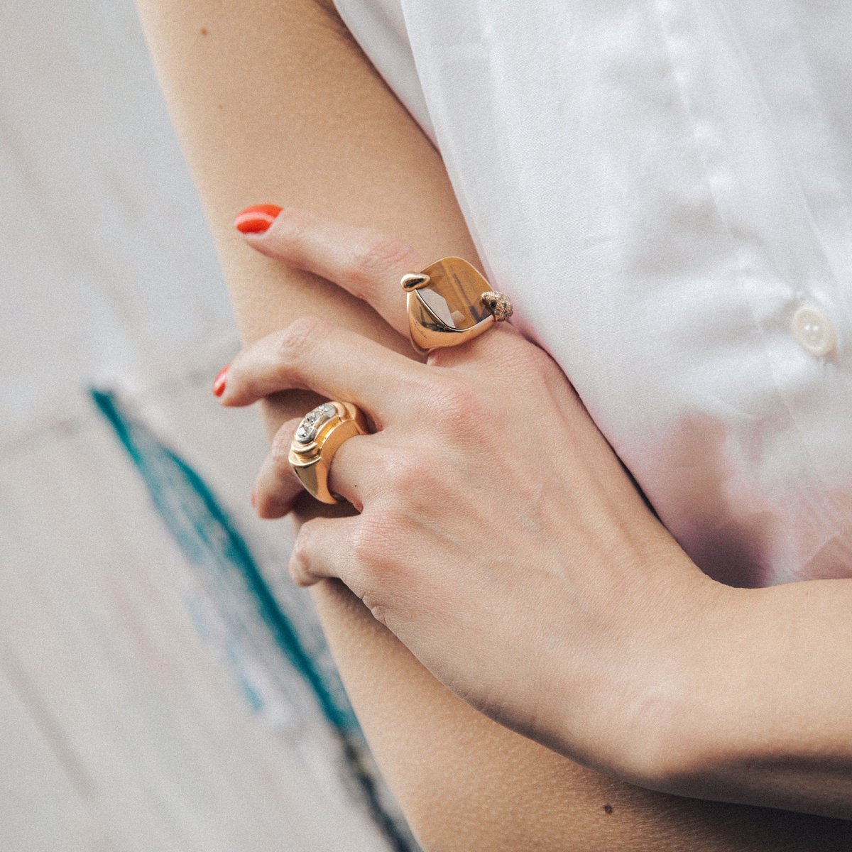 Bague POMELLATO "Ritratto" en or jaune, quartz oeil de tigre et diamants - Castafiore