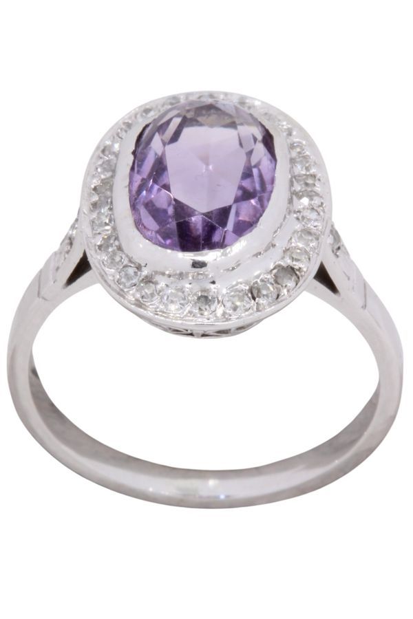 Bague Pompadour en or blanc, améthyste et diamants - Castafiore