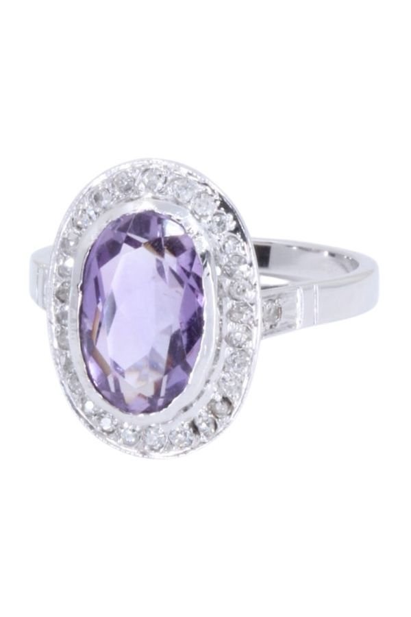 Bague Pompadour en or blanc, améthyste et diamants - Castafiore