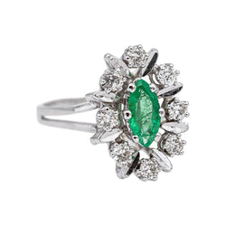 Bague Pompadour en or blanc, émeraude et diamants - Castafiore