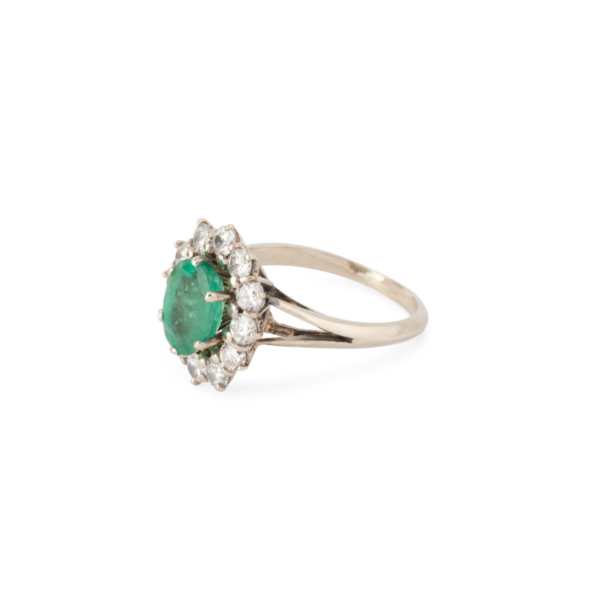 Bague Pompadour en or blanc émeraude et diamants - Castafiore
