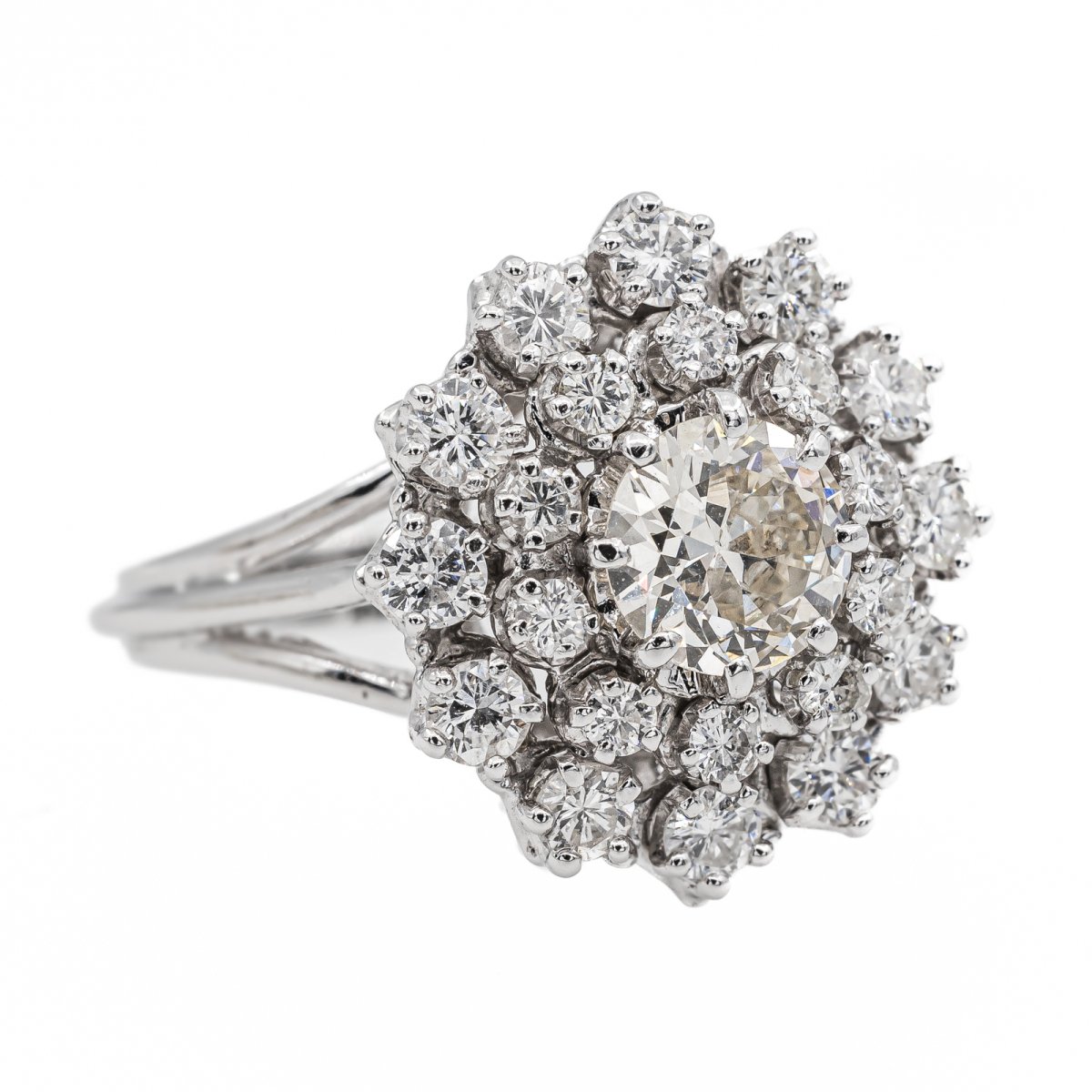 Bague Pompadour en Or blanc et Diamant - Castafiore