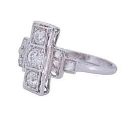 Bague Pompadour en or blanc et diamants - Castafiore