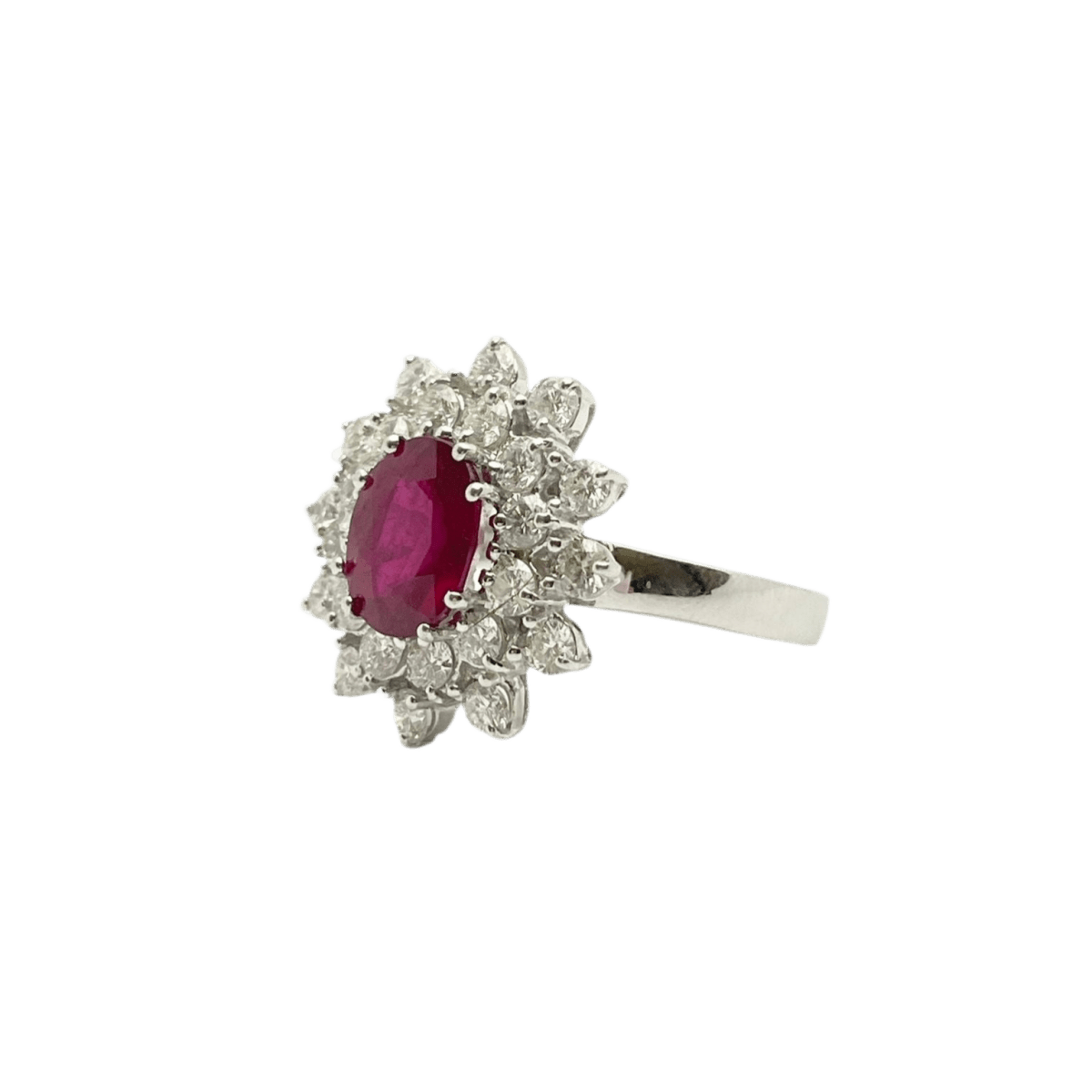 Bague Pompadour en or blanc, rubis et diamants - Castafiore