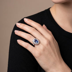 Bague Pompadour en or blanc, saphir et diamants - Castafiore