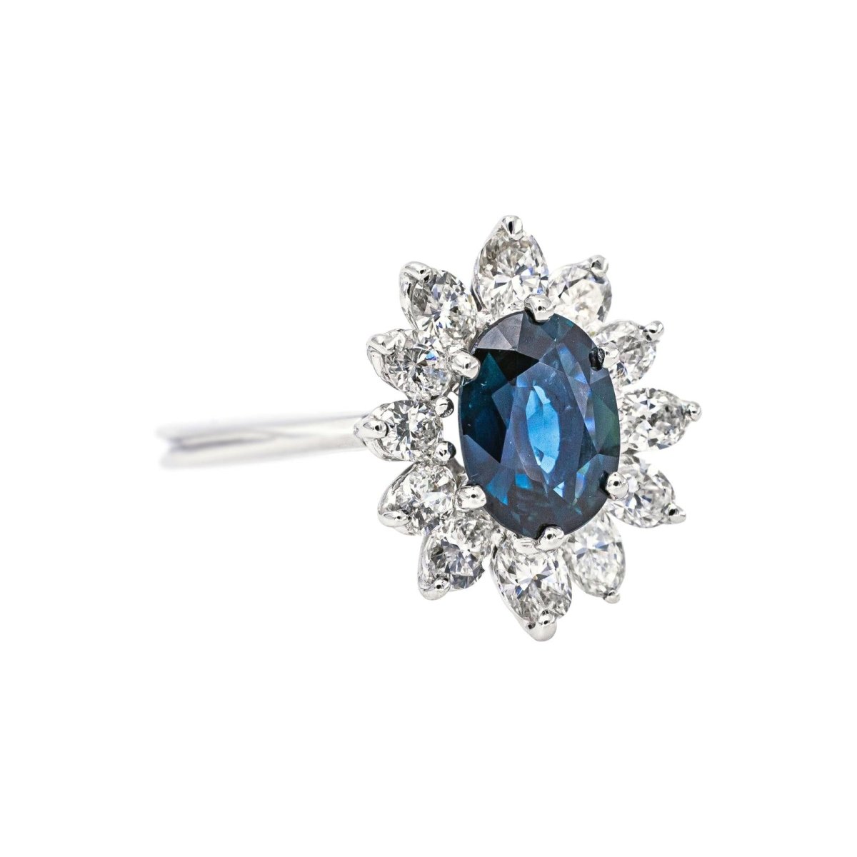Bague Pompadour en or blanc, saphir et diamants - Castafiore
