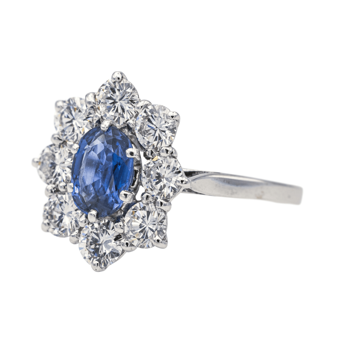 Bague Pompadour en or blanc, saphir et diamants - Castafiore