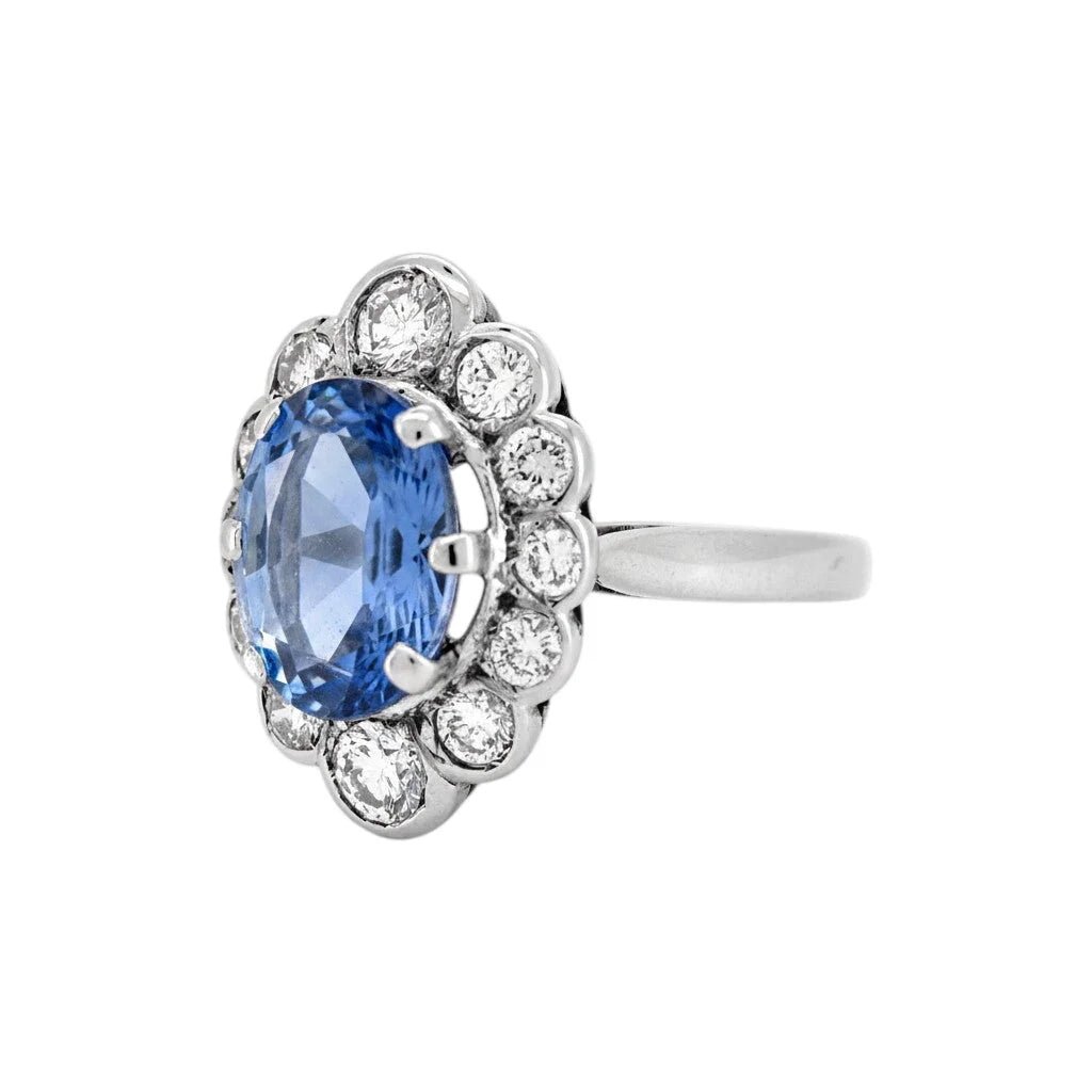 Bague Pompadour en or blanc, saphir et diamants - Castafiore