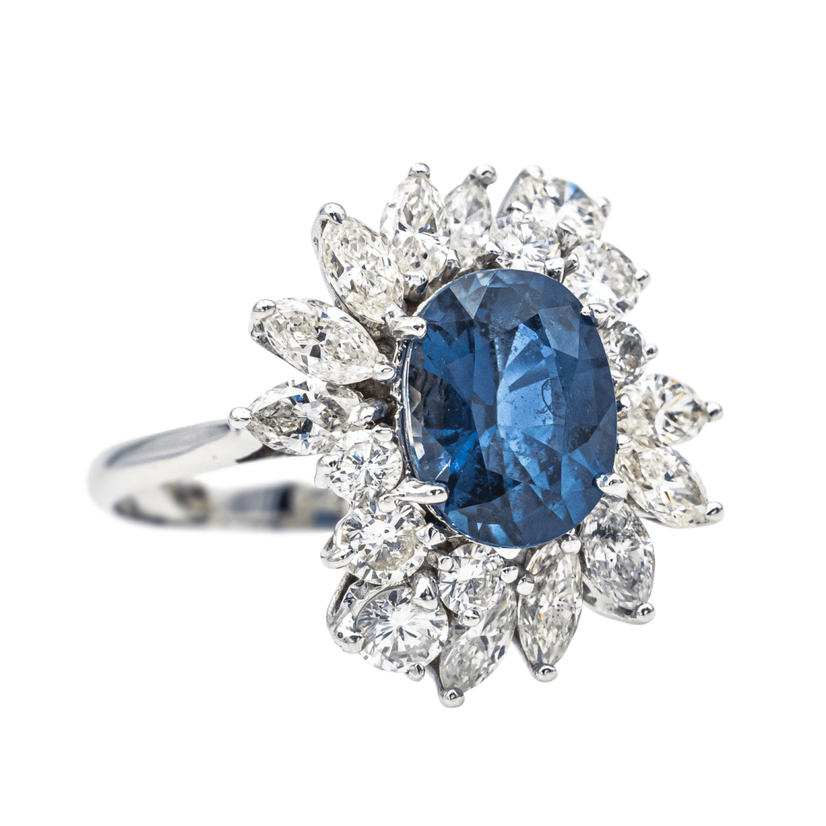 Bague Pompadour en or blanc, saphir et diamants - Castafiore