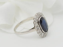Bague Pompadour en or blanc, saphir et diamants - Castafiore