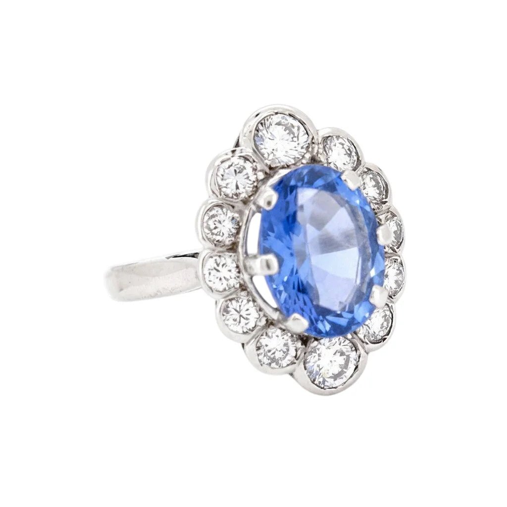 Bague Pompadour en or blanc, saphir et diamants - Castafiore