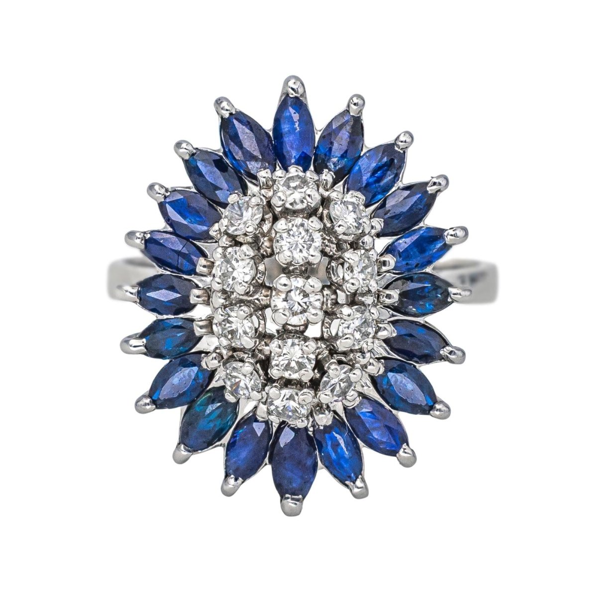 Bague Pompadour en or blanc, saphirs et diamants - Castafiore
